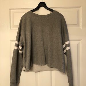 Forever 21 grey cropped sweater